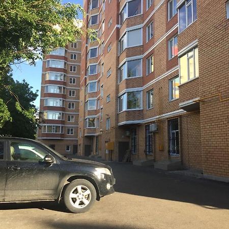 2-Ухкомнатная Современная Новая Квартира В Центре Города Костанай Екстериор снимка